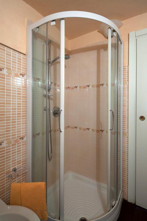 B&B La Pulce Dorata Mulazzo Dış mekan fotoğraf
