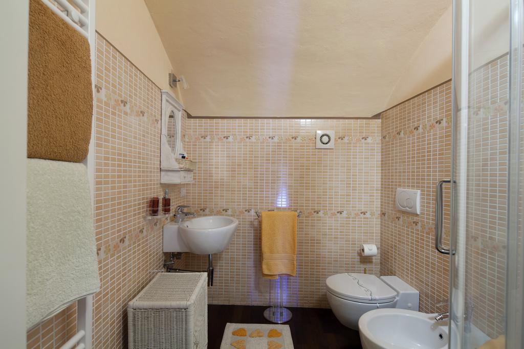 B&B La Pulce Dorata Mulazzo Dış mekan fotoğraf